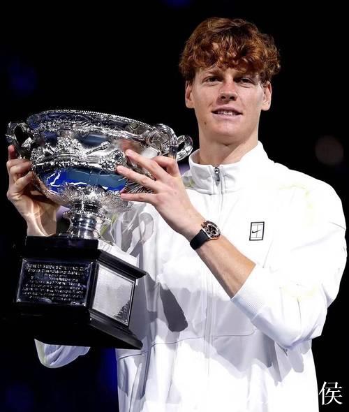 2025年度网坛最受欢迎球员,又双叒是辛纳 2025年度网坛最受欢迎球员,又双叒是辛纳